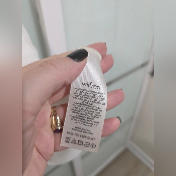 Wilfred Aritzia Swept Dress Puff-sleeve chiffon mini dress - Picture 15 of 17